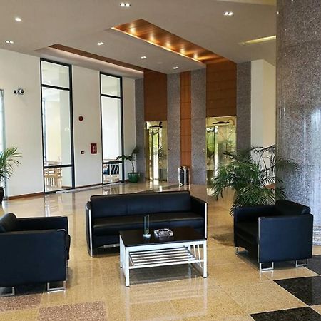 Vegas Hotel - Nay Pyi Taw Naypyidaw Kültér fotó