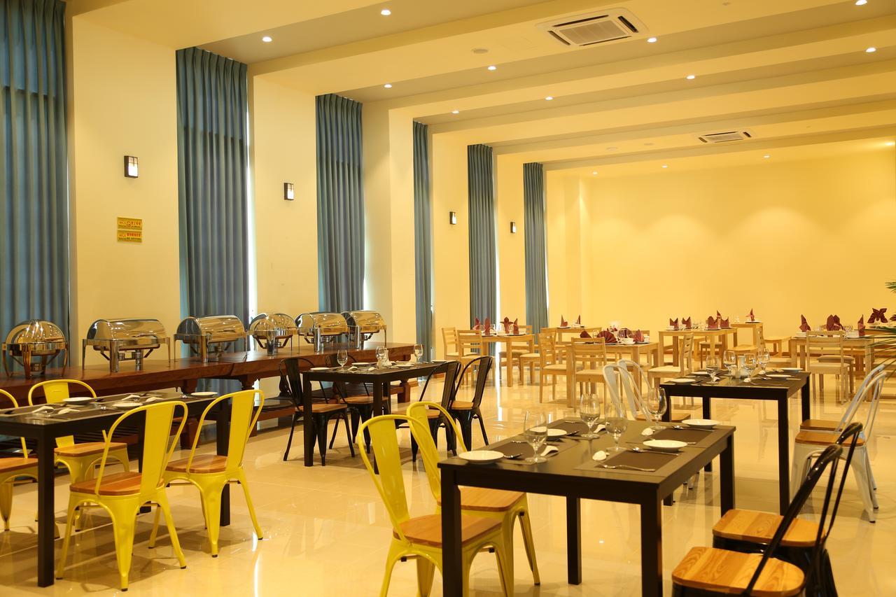 Vegas Hotel - Nay Pyi Taw Naypyidaw Kültér fotó